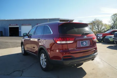 More photos of 2018 Kia Sorento LX at TLC Motors, SC
