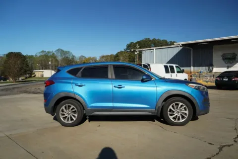 Another view of 2017 Hyundai Tucson SE for sale in Moore, SC at TLC Motors