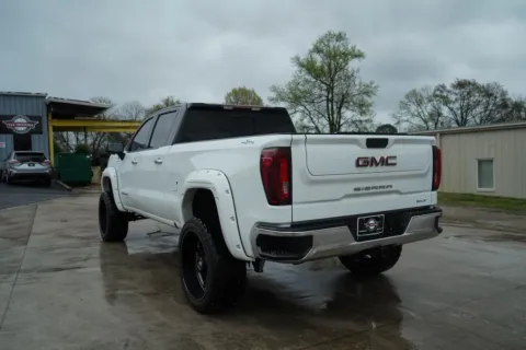 More photos of 2022 GMC Sierra 1500 SLT at TLC Motors, SC