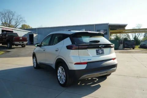 More photos of 2023 Chevrolet Bolt EUV LT at TLC Motors, SC