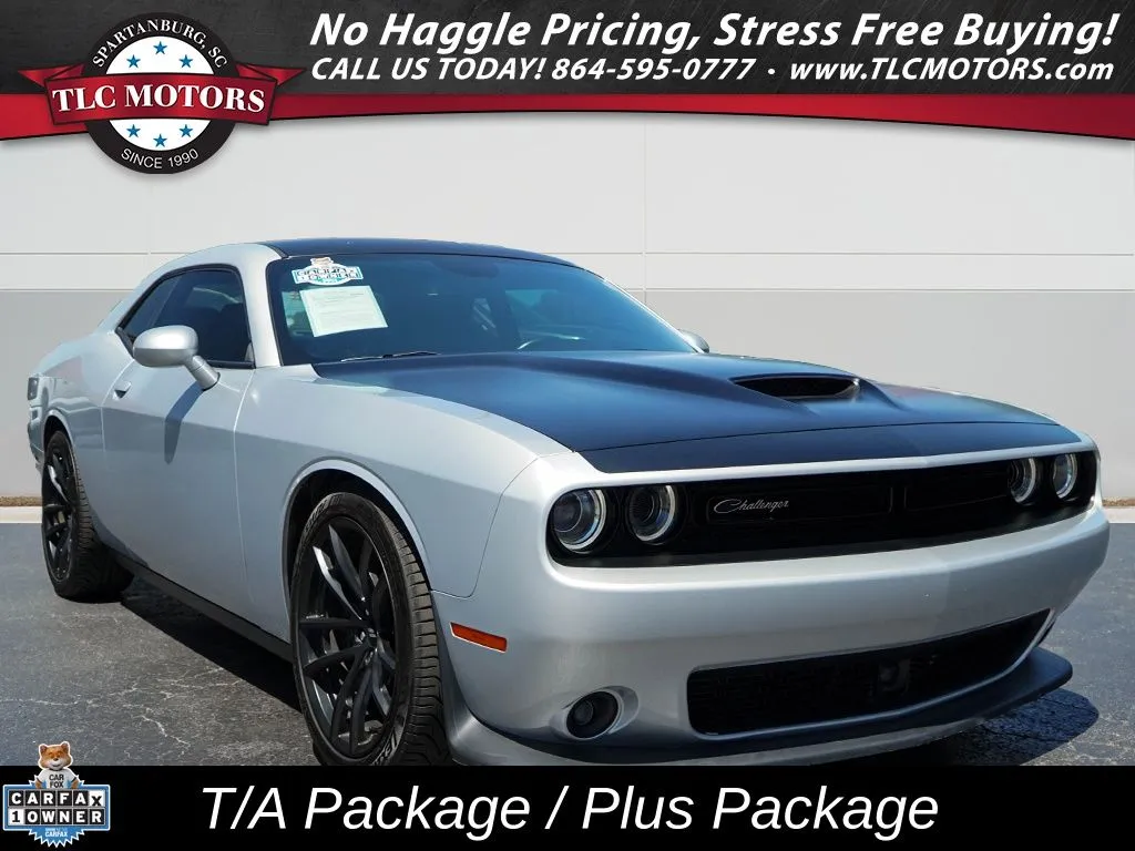 2023 Dodge Challenger R/T Scat Pack's photo