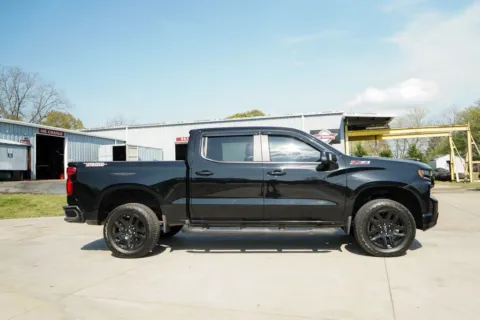 Another view of 2021 Chevrolet Silverado 1500 LT Trail Boss for sale in Moore, SC at TLC Motors