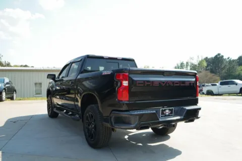 More photos of 2021 Chevrolet Silverado 1500 LT Trail Boss at TLC Motors, SC