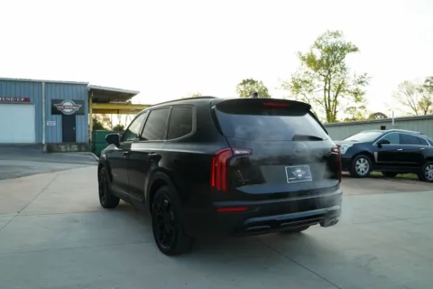 More photos of 2021 Kia Telluride EX at TLC Motors, SC