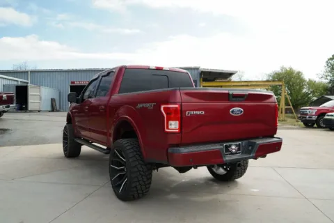 More photos of 2017 Ford F-150 XLT at TLC Motors, SC