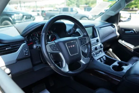 More photos of 2020 GMC Yukon SLT at TLC Motors, SC