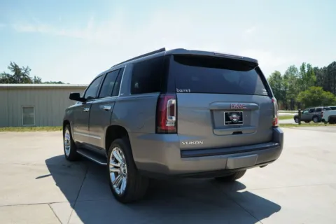 More photos of 2020 GMC Yukon SLT at TLC Motors, SC