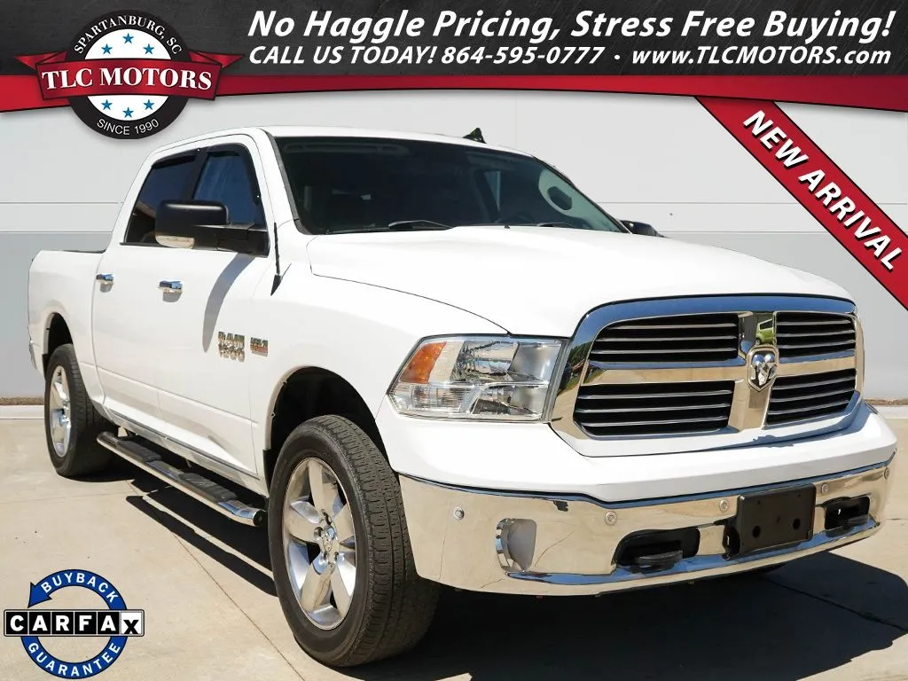 2017 RAM 1500 Big Horn 4x4 Crew Cab 5'7's photo