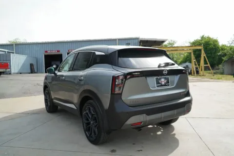 More photos of 2025 Nissan Kicks SR at TLC Motors, SC