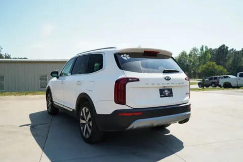 More photos of 2021 Kia Telluride S at TLC Motors, SC