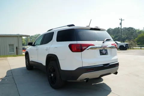 More photos of 2018 GMC Acadia SLT-1 at TLC Motors, SC