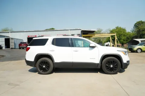 Another view of 2018 GMC Acadia SLT-1 for sale in Moore, SC at TLC Motors