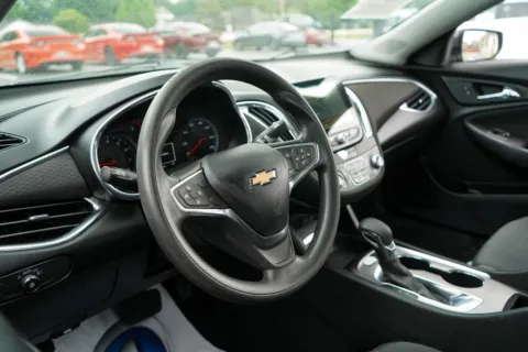 More photos of 2021 Chevrolet Malibu LT at TLC Motors, SC