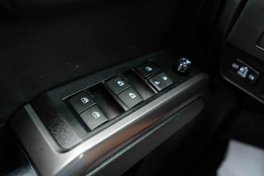 2023 Toyota Tacoma TRD Off Road - Photo 30