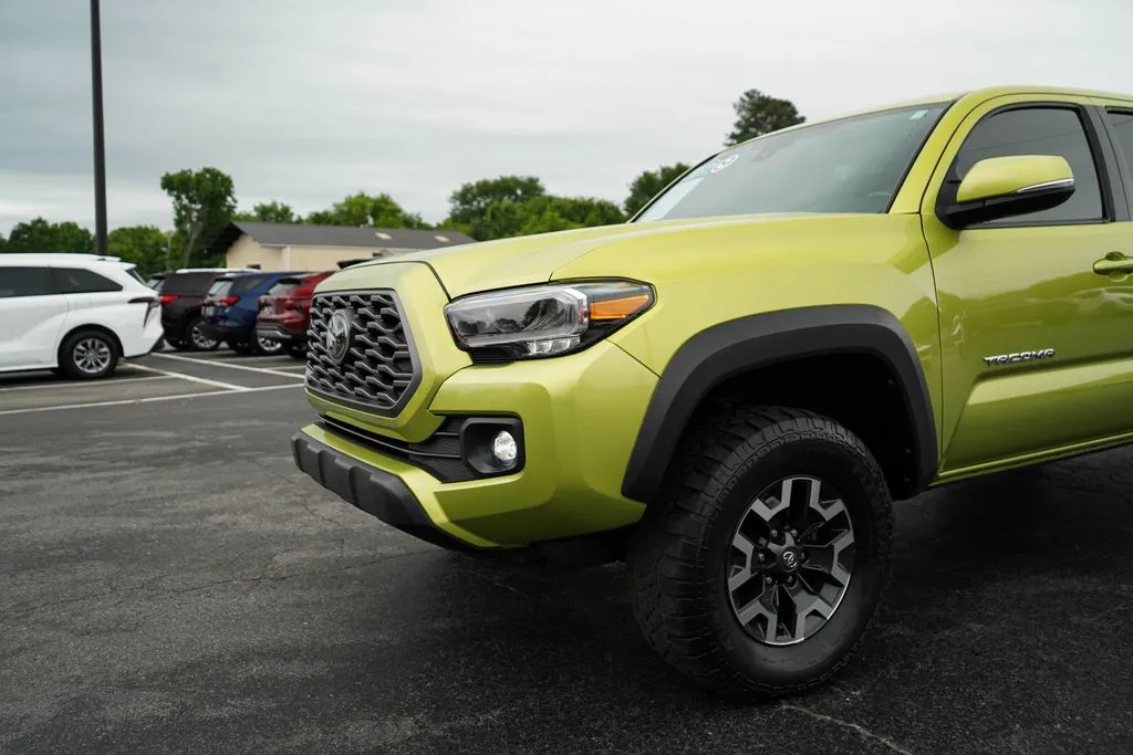 2023 Toyota Tacoma TRD Off Road - Photo 16