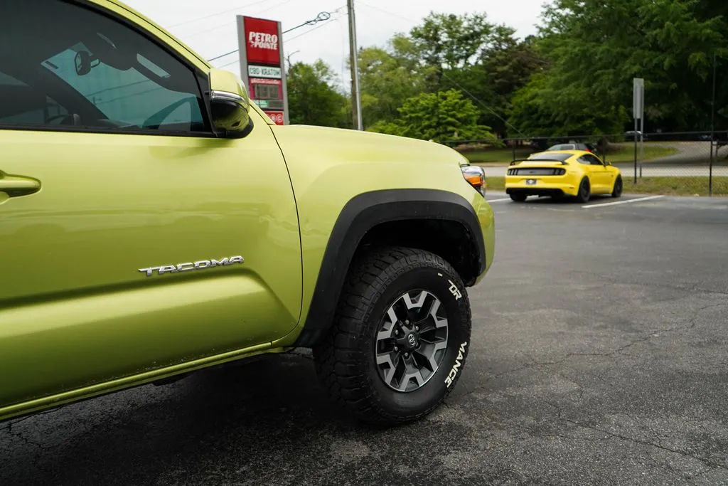 2023 Toyota Tacoma TRD Off Road - Photo 17