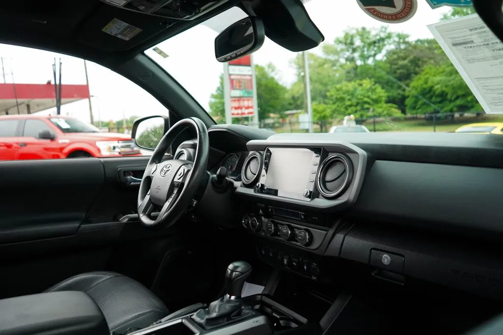 2023 Toyota Tacoma TRD Off Road - Photo 13