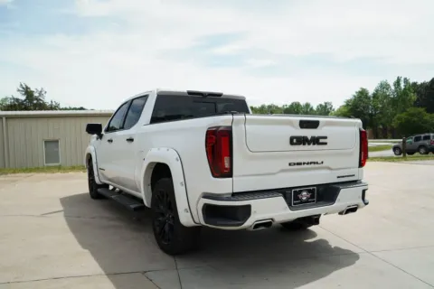 More photos of 2021 GMC Sierra 1500 Denali at TLC Motors, SC