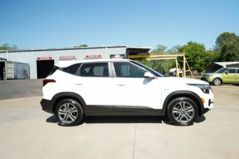 Another view of 2021 Kia Seltos LX for sale in Moore, SC at TLC Motors