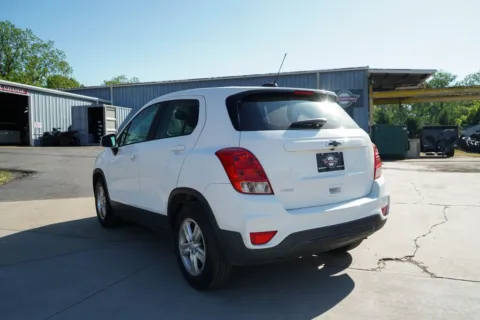 More photos of 2019 Chevrolet Trax LS at TLC Motors, SC