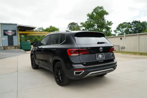 More photos of 2023 Volkswagen Taos 1.5T SE at TLC Motors, SC