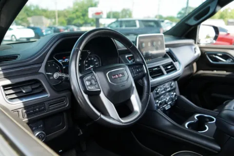 More photos of 2021 GMC Yukon SLT at TLC Motors, SC