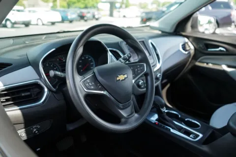 More photos of 2022 Chevrolet Equinox LS at TLC Motors, SC