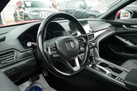 More photos of 2020 Honda Accord Sport at TLC Motors, SC