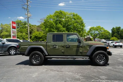 Photos of 2023 Jeep Gladiator Mojave for sale in Moore, SC at TLC Motors