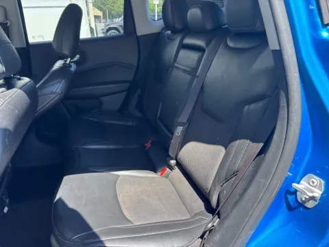 More photos of 2019 Jeep Compass Altitude at TLC Motors, SC
