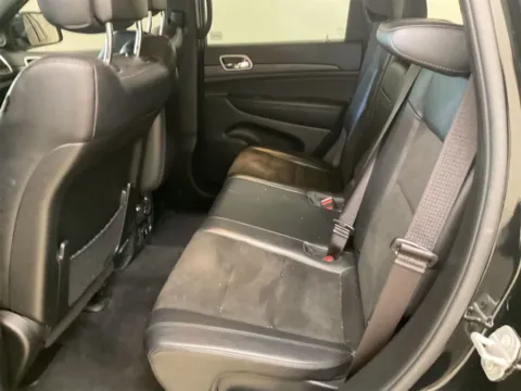 More photos of 2022 Jeep Grand Cherokee WK Laredo X at TLC Motors, SC