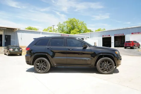 Another view of 2022 Jeep Grand Cherokee WK Laredo X for sale in Moore, SC at TLC Motors