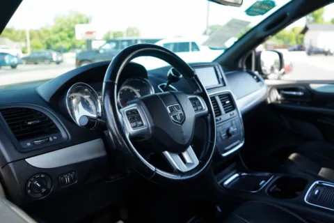 More photos of 2019 Dodge Grand Caravan GT at TLC Motors, SC