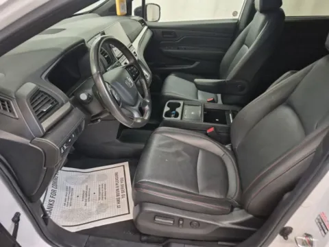 More photos of 2025 Honda Odyssey Sport-L at TLC Motors, SC
