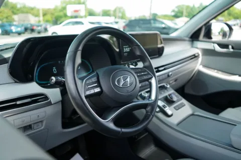 More photos of 2023 Hyundai Palisade SEL at TLC Motors, SC