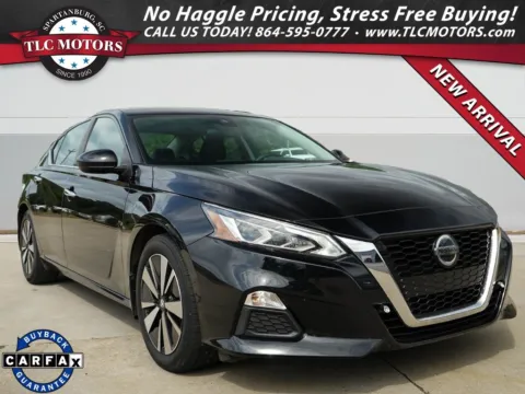 Black 2022 Nissan Altima 2.5 SV for sale in Moore, SC