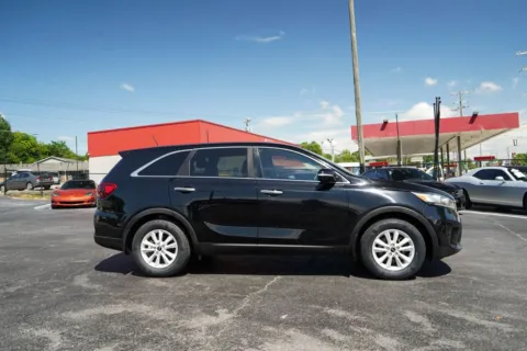 Photos of 2019 Kia Sorento L for sale in Moore, SC at TLC Motors