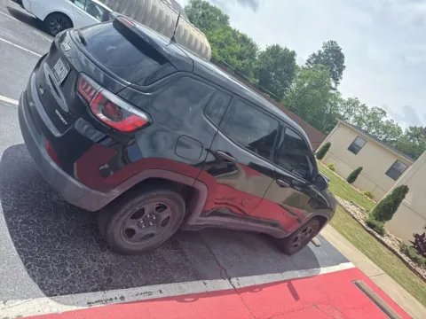 More photos of 2018 Jeep Compass Sport at TLC Motors, SC