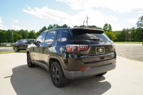More photos of 2018 Jeep Compass Sport at TLC Motors, SC