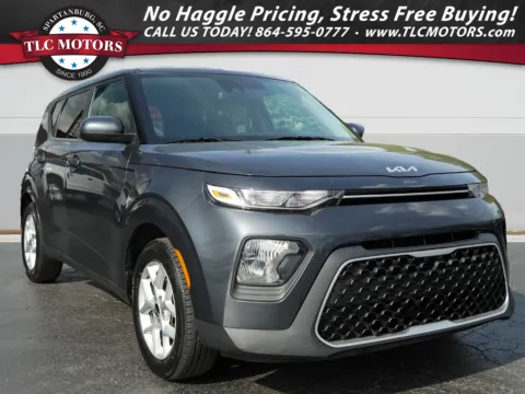Gray 2022 Kia Soul LX for sale in Moore, SC