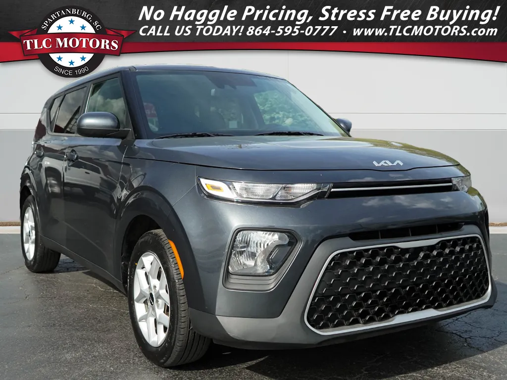 Gray 2022 Kia Soul LX for sale in Moore, SC