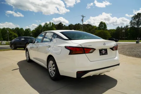 More photos of 2020 Nissan Altima 2.5 S at TLC Motors, SC