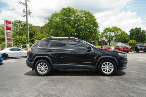 Photos of 2019 Jeep Cherokee Latitude for sale in Moore, SC at TLC Motors