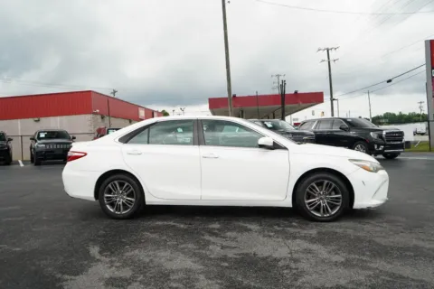 Photos of 2017 Toyota Camry SE for sale in Moore, SC at TLC Motors