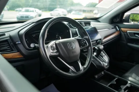 More photos of 2022 Honda CR-V EX-L at TLC Motors, SC