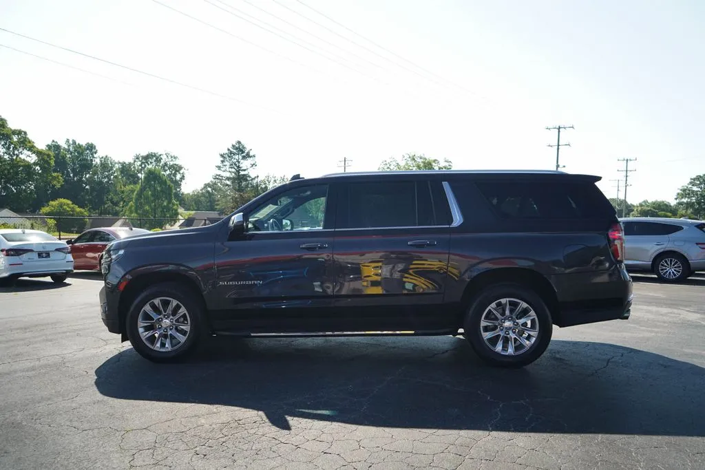 Chevrolet Suburban photo 24