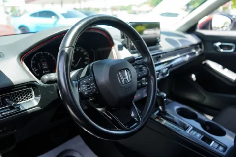 More photos of 2022 Honda Civic EX at TLC Motors, SC