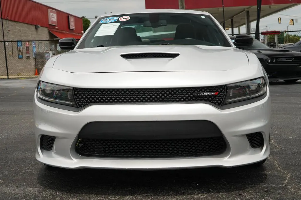 Dodge Charger photo 15