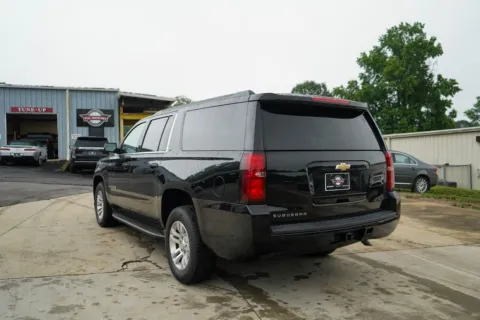 More photos of 2019 Chevrolet Suburban LT at TLC Motors, SC