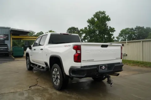 More photos of 2022 Chevrolet Silverado 2500HD Custom at TLC Motors, SC